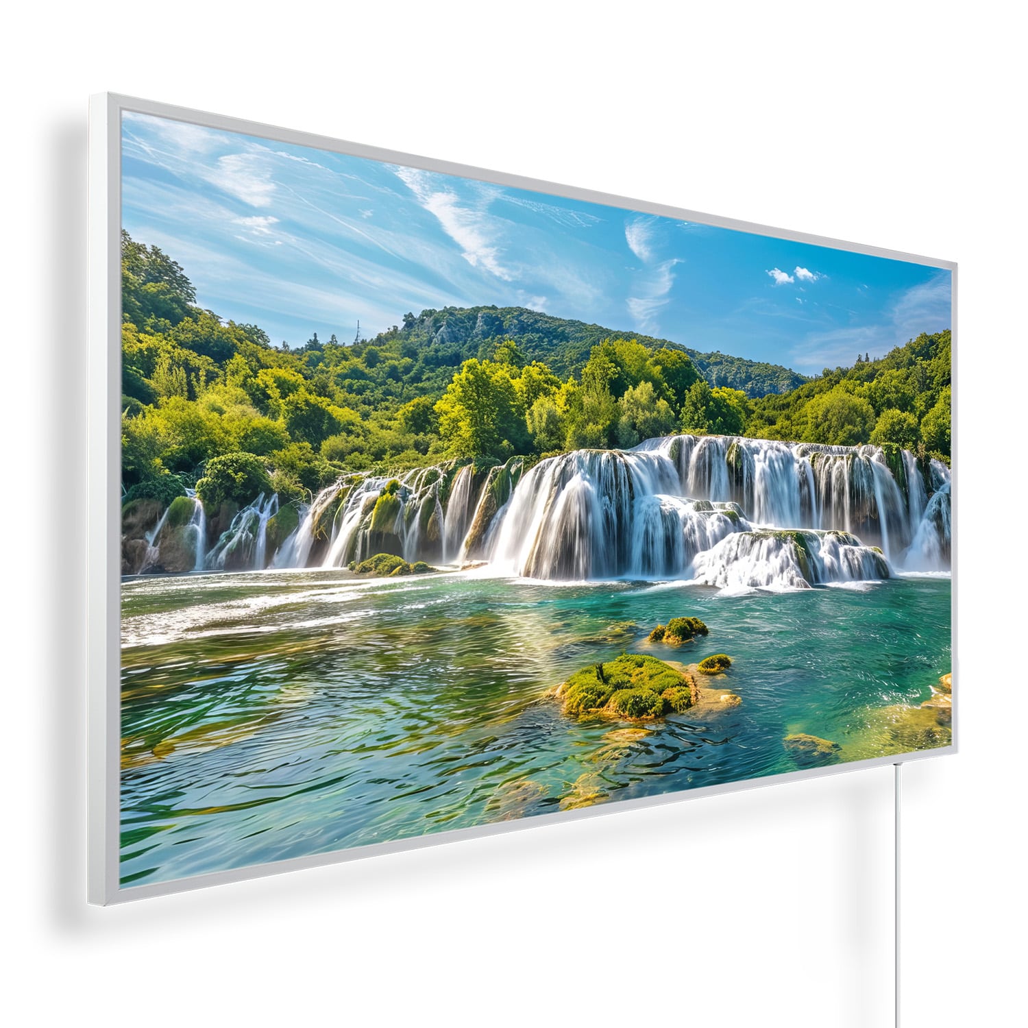 Waterval in weelderig berglandschap | 450 tot 1200 Watt | Witte of zwarte lijst